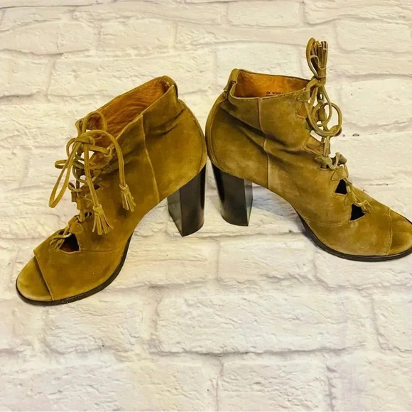 FRYE Women's Gabby Ghillie Block Heel Sandal Peep Toe Lace Up Bootie - Picture 6 of 15